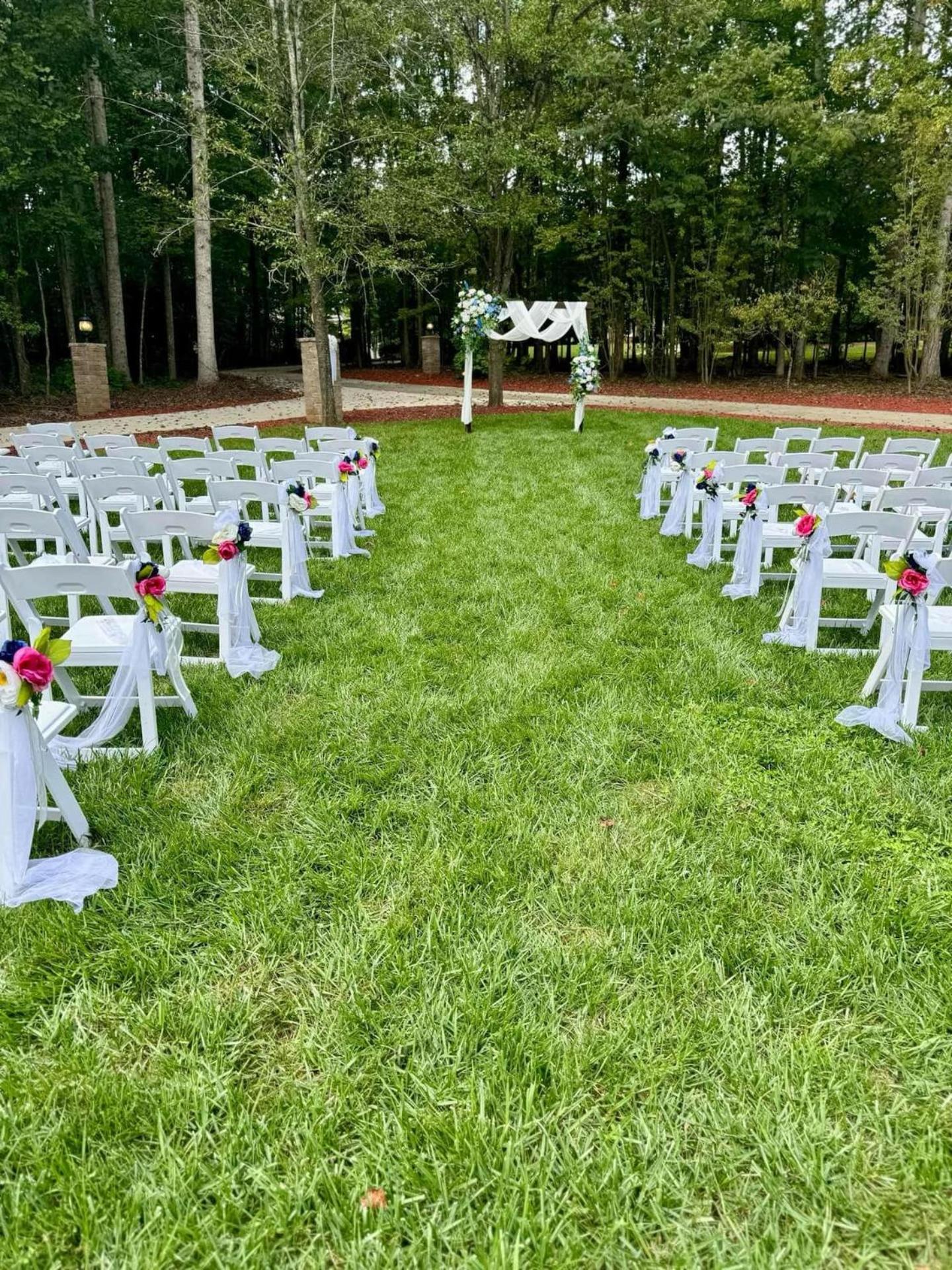 Whisper Chateau Weddings Reunions Groups 75 Plus غرينزبورو المظهر الخارجي الصورة