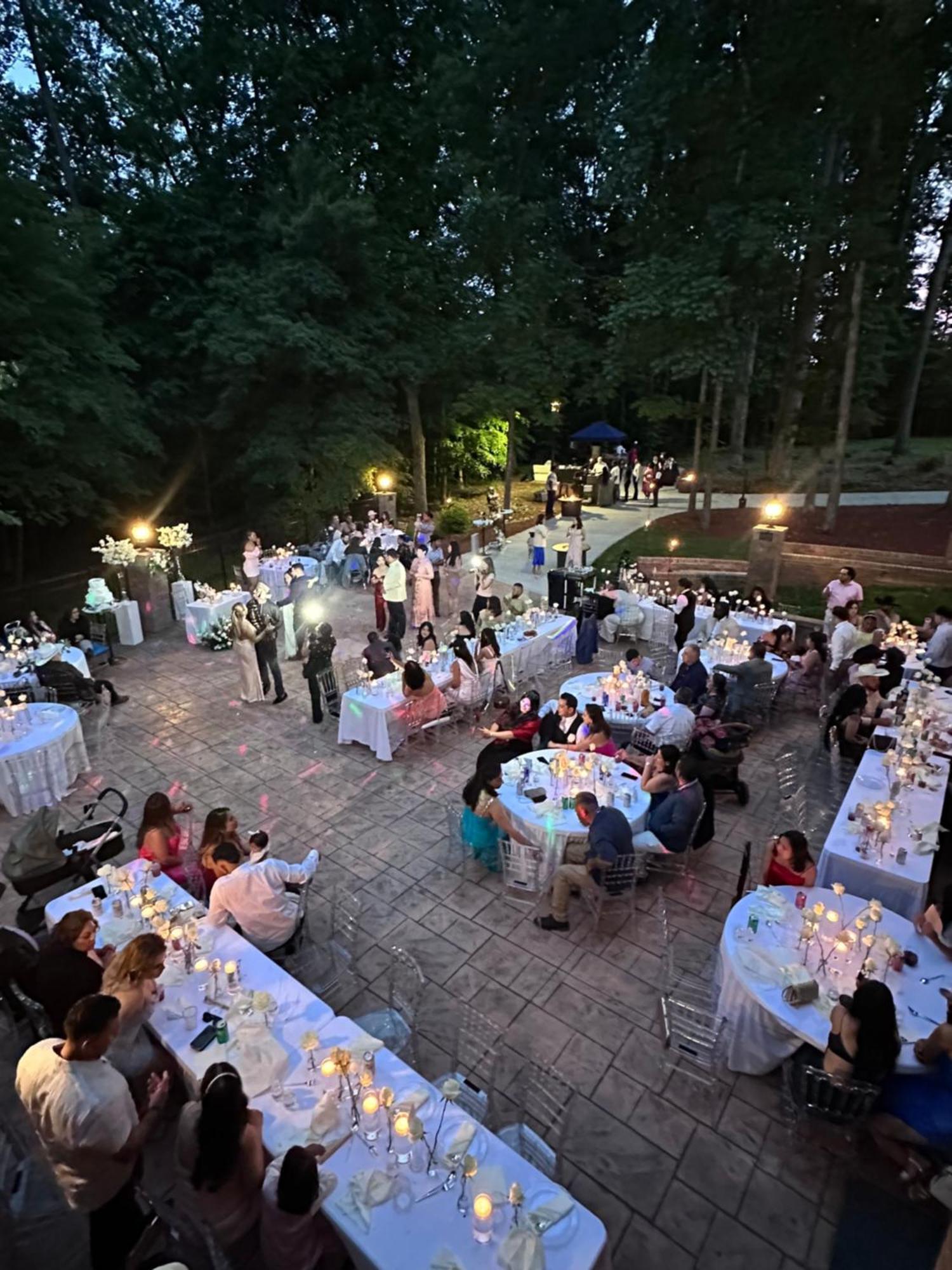Whisper Chateau Weddings Reunions Groups 75 Plus غرينزبورو المظهر الخارجي الصورة